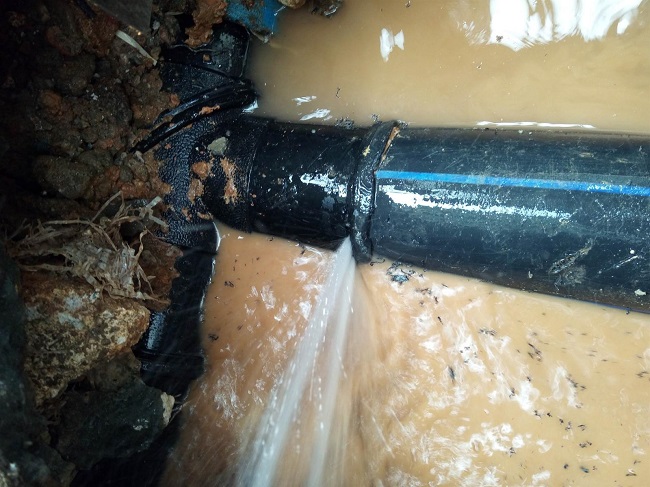 What are the methods of pipe leak detection?